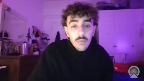 zeta214 online show from February 8, 2026, 3:32 am