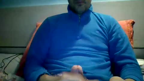 Snapshot of zeus00811 chatting on January 31, 2025, 6:46 am zeus online show from January 31, 2025, 6:46 am