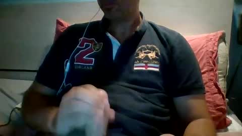 Snapshot of zeus00811 chatting on September 13, 2025, 5:35 pm zeus online show from September 13, 2025, 5:35 pm