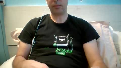 Snapshot of zeus00811 chatting on November 30, 2025, 7:12 am zeus online show from November 30, 2025, 7:12 am