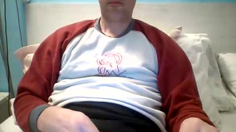 Snapshot of zeus00811 chatting on December 1, 2025, 8:47 pm zeus online show from December 1, 2025, 8:47 pm