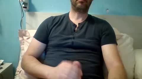 Snapshot of zeus00811 chatting on March 14, 2026, 5:13 am zeus online show from March 14, 2026, 5:13 am