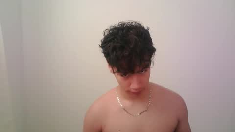 zeus_183 online show from November 14, 2025, 2:27 pm