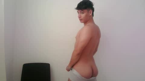 zeus_183 online show from November 26, 2025, 12:39 pm