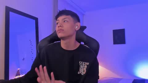 zeus_blaze online show from September 29, 2025, 6:29 am