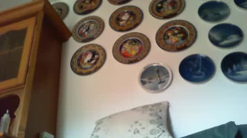 Snapshot of zevioo77 chatting on October 29, 2025, 11:34 am zevioo77 online show from October 29, 2025, 11:34 am