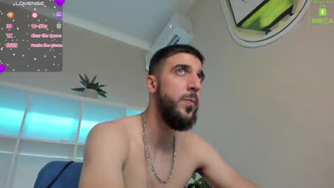 Snapshot of zeyn_edwards chatting on July 1, 2026, 11:12 am ZEYN online show from July 1, 2026, 11:12 am