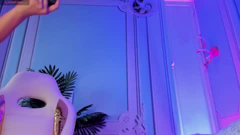 Sharit Robins online show from October 17, 2025, 12:41 pm