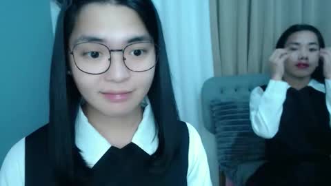 im your lovely zhaviabigcock here online show from October 5, 2025, 2:54 am