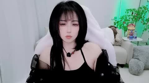 Snapshot of zhen0 chatting on February 15, 2026, 10:58 am zhen online show from February 15, 2026, 10:58 am