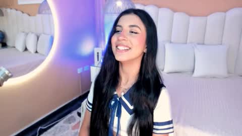 Snapshot of zia_cooper chatting on September 30, 2025, 7:19 pm ZIA online show from September 30, 2025, 7:19 pm