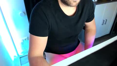 Snapshot of ziemlichflutschig chatting on November 19, 2025, 4:07 pm ziemlichflutschig online show from November 19, 2025, 4:07 pm