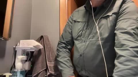 zinger283069 online show from November 6, 2025, 10:10 pm