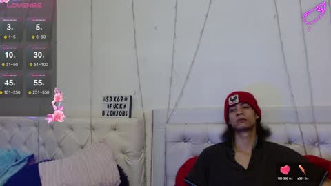 Zion  Bora online show from December 7, 2024, 9:50 am