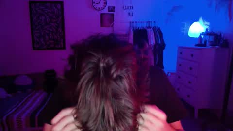 Snapshot of zipdown_ chatting on February 16, 2026, 5:14 am zipdown online show from February 16, 2026, 5:14 am