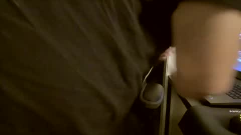 zissix online show from December 3, 2024, 10:06 am