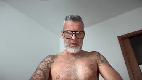 Snapshot of zkopa69 chatting on October 24, 2025, 2:57 pm zkopa69 online show from October 24, 2025, 2:57 pm