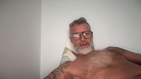 Snapshot of zkopa69 chatting on November 5, 2025, 3:34 pm zkopa69 online show from November 5, 2025, 3:34 pm