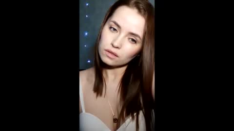 Snapshot of zlatagold_ chatting on February 18, 2026, 3:35 am Zlata online show from February 18, 2026, 3:35 am