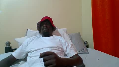 Zlatann2012 online show from September 29, 2025, 5:51 pm