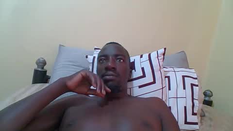 Zlatann2012 online show from November 3, 2025, 10:16 am