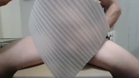 Snapshot of zobilov chatting on February 16, 2025, 7:27 pm zobilov online show from February 16, 2025, 7:27 pm