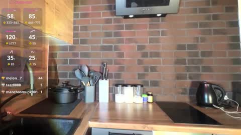 Snapshot of zoe__0 chatting on February 28, 2026, 7:04 pm Zoe online show from February 28, 2026, 7:04 pm