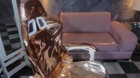 Zoe online show from January 14, 2026, 7:52 pm