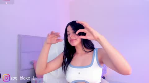 Zoe online show from January 7, 2025, 7:49 pm