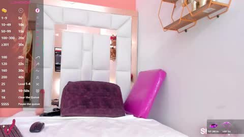 Zoe  online show from February 5, 2026, 11:48 am