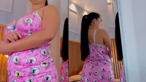 ZOE  online show from October 4, 2025, 12:47 pm