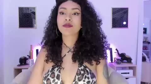 Snapshot of zoe_gruber chatting on September 29, 2025, 12:49 am Zoe Gruber online show from September 29, 2025, 12:49 am