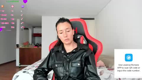 Snapshot of zoe_jeane_beker chatting on June 22, 2026, 8:39 pm ZOE online show from June 22, 2026, 8:39 pm