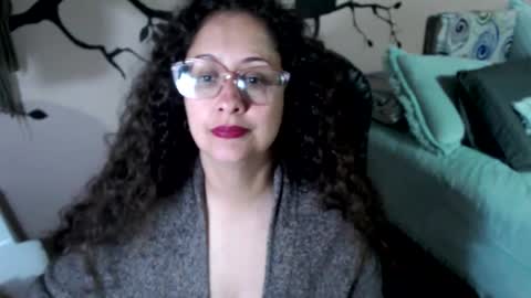 Zoe Koller online show from February 15, 2026, 11:45 pm