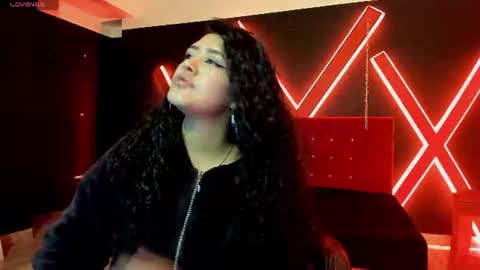 zoe  online show from July 18, 2026, 3:00 am