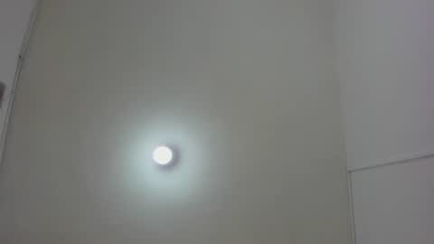 Zoe online show from June 11, 2026, 2:53 am
