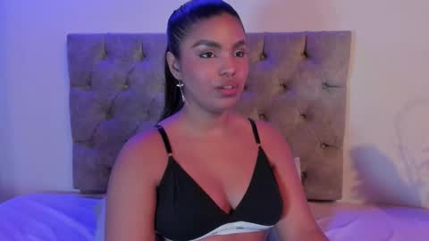 Zoe online show from December 3, 2025, 3:25 am