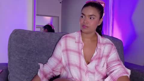 Zoe online show from May 10, 2026, 4:06 am