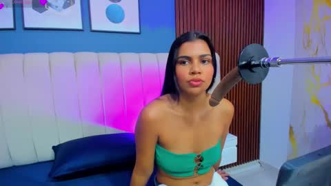 zoe_scarlet online show from March 28, 2026, 11:43 am