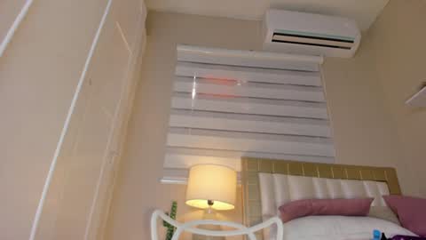 Hi guys i am Zoe  online show from January 29, 2025, 5:45 pm