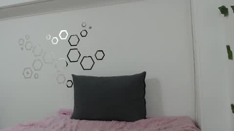 Carolina online show from September 28, 2025, 9:53 pm