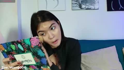 Zoe online show from December 1, 2025, 1:49 pm