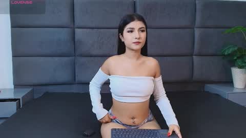 ZOE online show from April 11, 2026, 2:32 pm