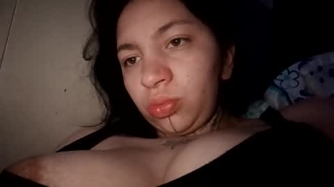 zoee jhonnyy online show from February 7, 2026, 8:51 am