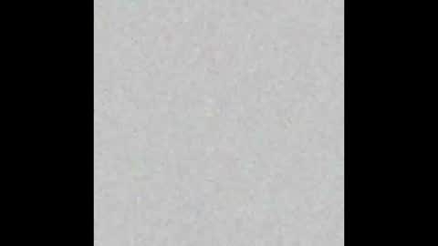 Snapshot of zoeroux_ chatting on September 19, 2025, 3:52 am Zoe online show from September 19, 2025, 3:52 am