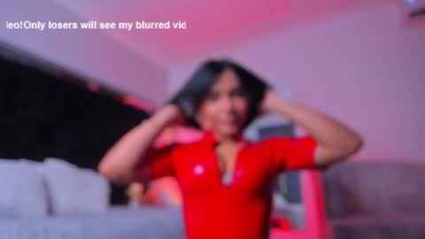 zoevidal_ online show from February 1, 2025, 5:58 pm