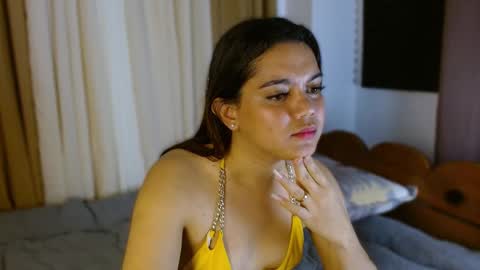 Snapshot of zoey_cummer chatting on February 17, 2025, 10:51 am zoeylicious online show from February 17, 2025, 10:51 am