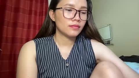 zoey_foryou online show from May 31, 2026, 1:47 am
