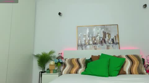 Zoey online show from March 4, 2026, 1:50 pm