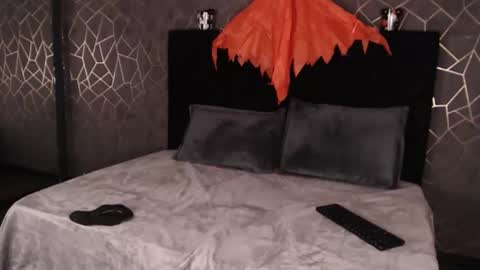 zoey_stone online show from October 8, 2025, 7:44 pm